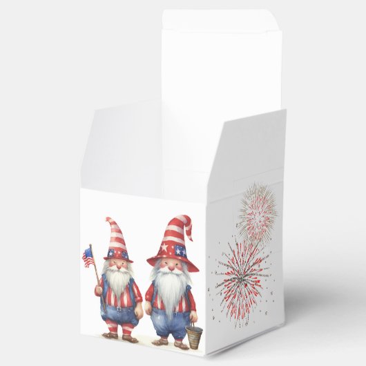 Juli Gnomes Geschenkschachtel (Geöffnet)