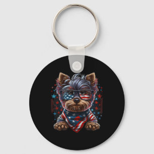 Juli: Patriotic Yorkie Dog Us Flag Schlüsselanhänger