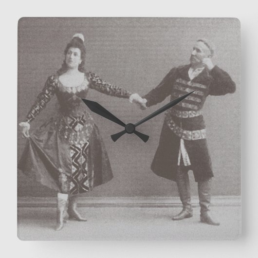Julia and Felix Kschessinsky in the mazu Quadratische Wanduhr (Vorderseite)