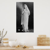 Julia Bartet in 'Antigone' von Sophocles Poster (Küche)