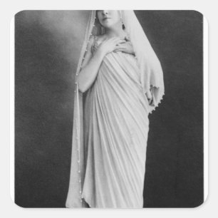 Julia Bartet in 'Antigone' von Sophocles Quadratischer Aufkleber