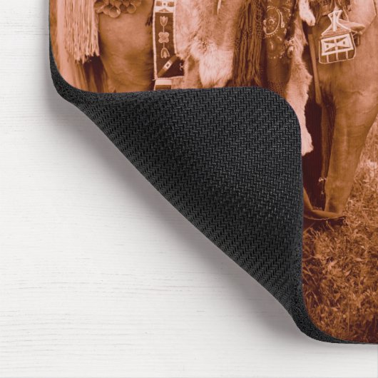 Julia - Krähen-Frau Mousepad (Ecke)