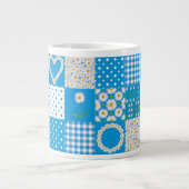 Jumbo Coffee Tasse: Daisychains, Imitate Patchwork Jumbo-Tasse (Vorderseite)