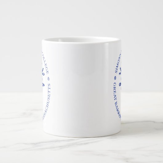 Jumbo Simons Rock-Siegel-Tasse in Blue Jumbo-Tasse (Vorderseite)