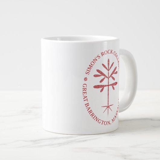 Jumbo Simons Rock-Siegel-Tasse in Red Jumbo-Tasse (Vorderseite Rechts)