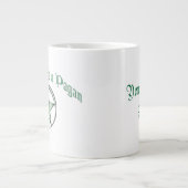 Jumbo-Tasse "Custom Green Pagan Pride" (Vorderseite)