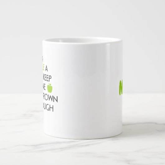 Jumbo-Tasse mit "An Apple a Day" (Vorderseite)