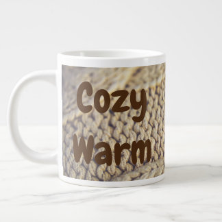 Jumbo-Tasse mit "Cosy Warm"-Sprichwort