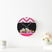 JUMMIGE FARBFARBSCHNITTSTELLEN, Zickzack Pink Runde Wanduhr (Zuhause)