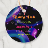 Jump Trampolin Farbige Mädchen Geburtstagsparty Geschenkanhänger (Vorderseite)