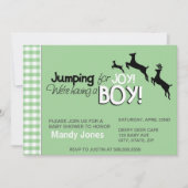 Jumping for Joy Green Boy Baby Shower Einladungen (Vorderseite)