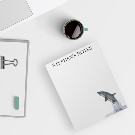 Jumping Great White Shark Personalisiert Notizblock