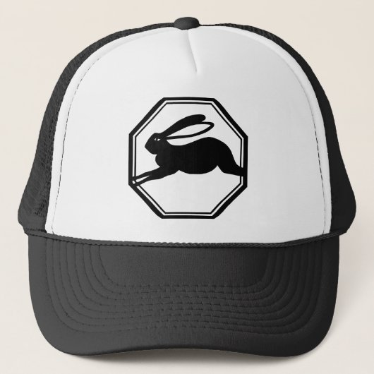 Jumping Rabbit Truckerkappe (Vorderseite)