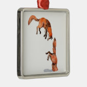 Jumping Red Fox Silbernes Ornament (Rechts)