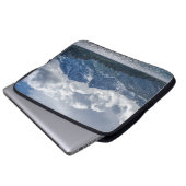 June Lake & Carson Peak with Encroaching Storm Laptopschutzhülle (Vorne Knopf)