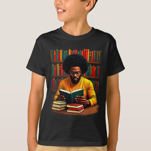 Juneteenth Black Man Reading Books  T-Shirt (Vorderseite)