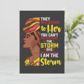 Juneteenth I bin der Sturm Melanin Black Girl Einladung (Stehend Vorderseite)