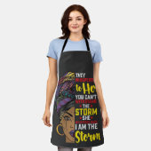 Juneteenth I bin der Sturm Melanin Black Girl Schürze (Getragen)