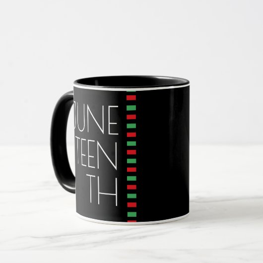 Juneteenth Red Black Green Holiday Tasse (Vorderseite Links)
