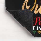 Juneteenth schwarze Königin mächtigste Schach afri Mousepad (Ecke)