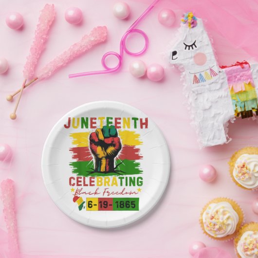 Junetzehnte feiert schwarze Freiheit und schwarze Pappteller (Party)