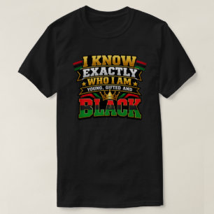 jung, begabt und schwarz T-Shirt