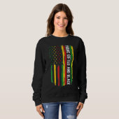 Jung und stolz auf schwarze Geschichte Afro Afrika Sweatshirt (Vorne ganz)