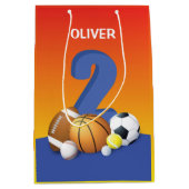 Junge 2. Geburtstag Sportbälle Mittlere Geschenktüte (Vorderseite)