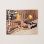 Junge amerikanische Ureinwohner posieren auf der H Puzzle (Horizontal)