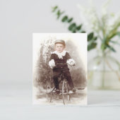 Junge auf Tricycle Postkarte (Stehend Vorderseite)
