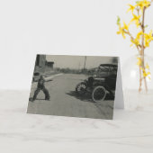 Junge bindet Auto Karte (Gelbe Blume)