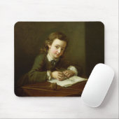 Junge, der an einem Tisch zeichnet Mousepad (Mit Mouse)