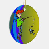 Junge, der einen Fisch fängt Keramik Ornament (Rechts)