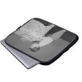 Junge, der heraus Kerzen durchbrennt Laptopschutzhülle (Vorne Knopf)
