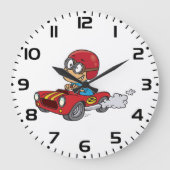 Junge, die Red Race Car fahren Große Wanduhr (Vorderseite)