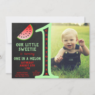 Junge eins in einem Melon 1. Geburtstag Grünen Gli Einladung