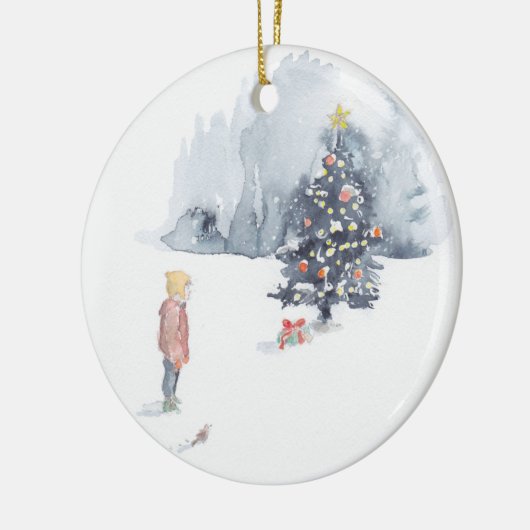 Junge entdeckt Baum Keramik Ornament (Links)