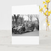 Junge Feuerbohrer, 1910er Karte (Gelbe Blume)