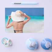 Junge Frau am Strand Flyer (Einzeln)