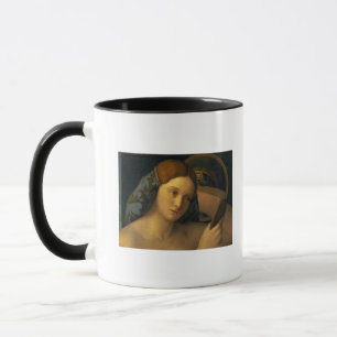 Junge Frau an ihrer Toilette Tasse