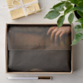 Junge Frau bei einer offenen halben Tür von Rembra Seidenpapier (Geschenk)