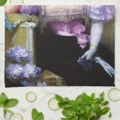 Junge Frau mit einem Hydrangeas-Bouquet Geschirrtuch (Gefaltet)