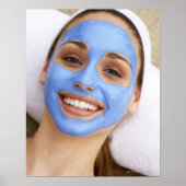 Junge Frau mit Gesichtsmaske, Lächeln, Poster (Vorne)