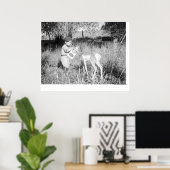 Junge fütternd Antilope Poster (Heimbüro)