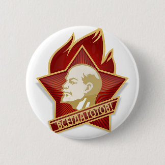 Junge gehen mit Kommunisten der Sowjetunion Lenin Button