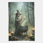 Junge Hexe im Mystischen Wald Ritual Geschirrtuch (Vertikal)