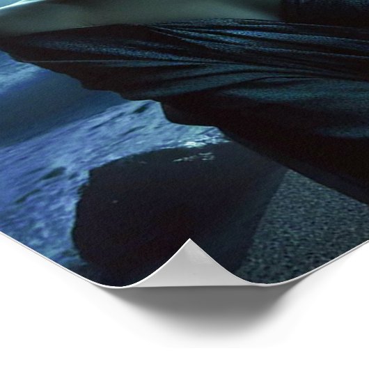 Junge Hübsche Medusa am Mond und Ozean Poster (Ecke)