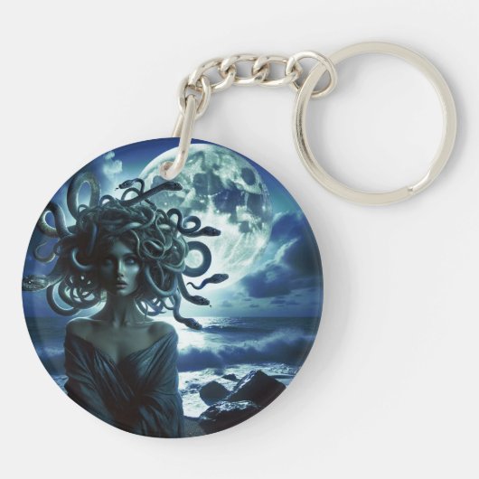 Junge Hübsche Medusa am Mond und Ozean Schlüsselanhänger (Rückseite)
