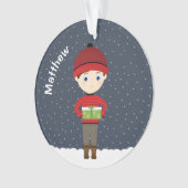 Junge im Winter Schneefall Ornament (Vorderseite)