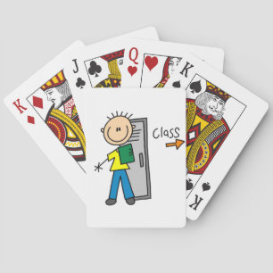 Junge in der Schule Spielkarten